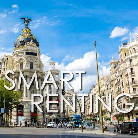 Apartamentos Smartrenting Gran Via Madrid Luaran gambar