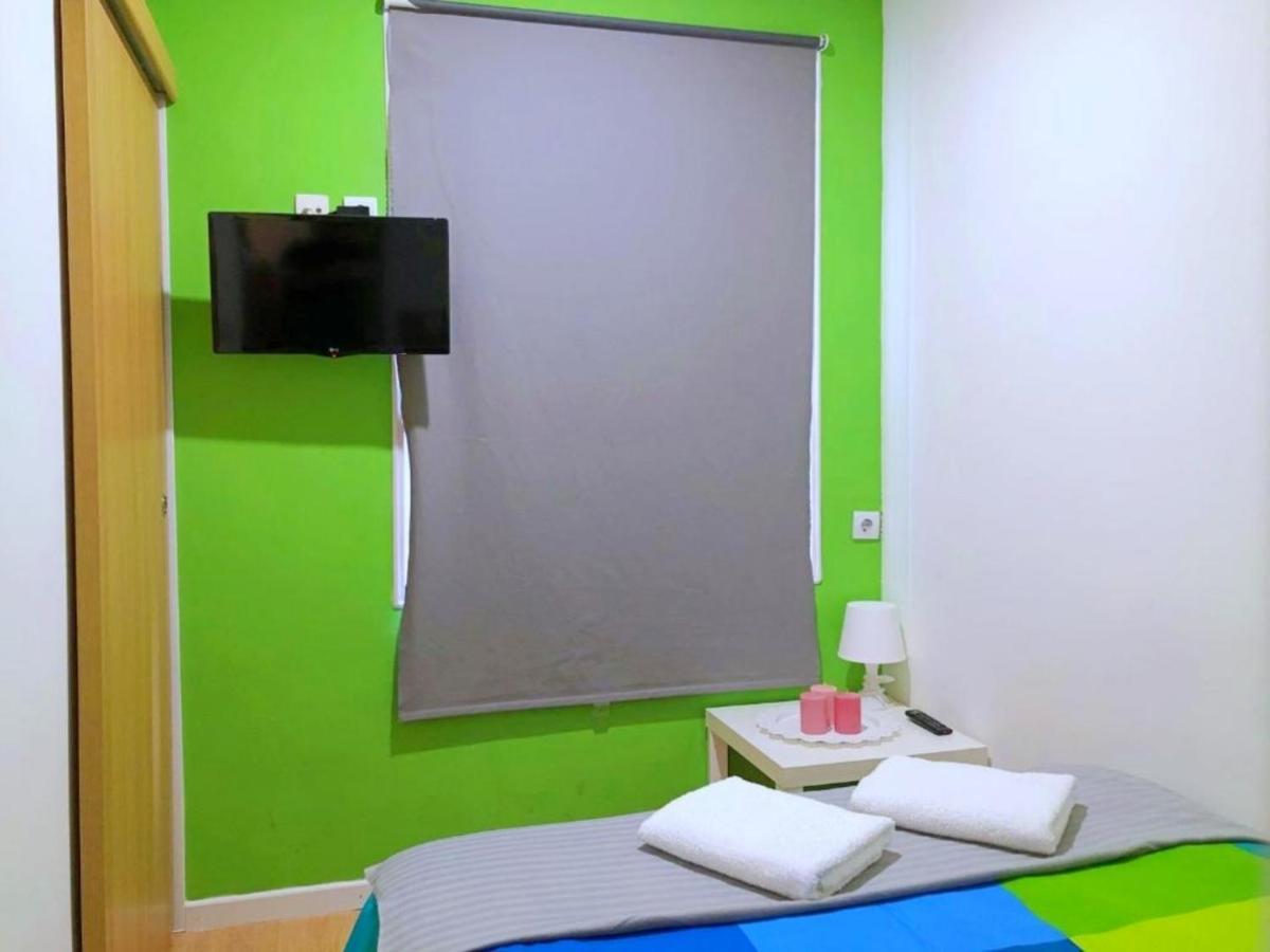Apartamentos Smartrenting Gran Via Madrid Luaran gambar